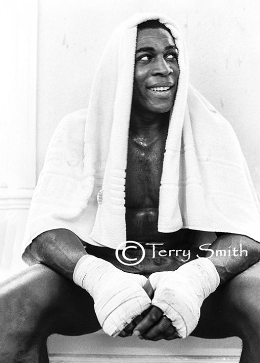 Terry Smith Postcards ~ Celebrities etc from his archive - Image 3