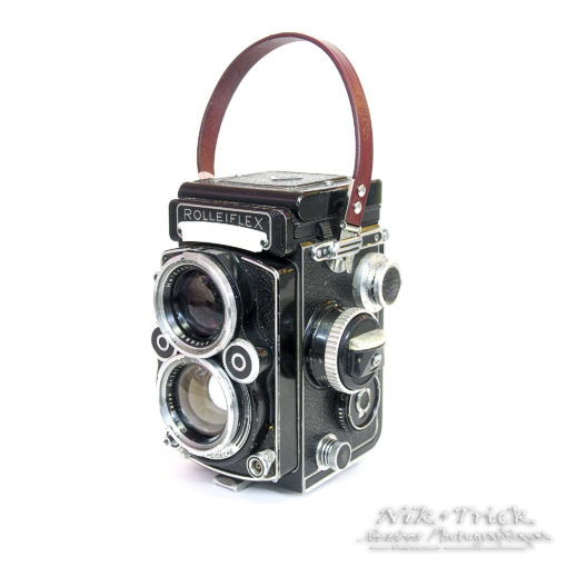 Rolleiflex Top Quality Full Length Leather Strap c/w "Scissor" Clips