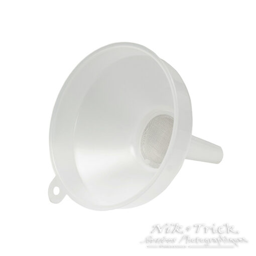 15cm Darkroom Funnel with Gauze Filter - Image 2