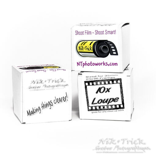 10x Magnification Photographic Loupe ~ Rectangular c/w Neck Cord - Image 2
