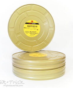 Film Cans 400ft or 1000ft Kodak, Orwo 35mm Empty 400ft or 1000ft film that make a lovely gift or storage tin or display item.