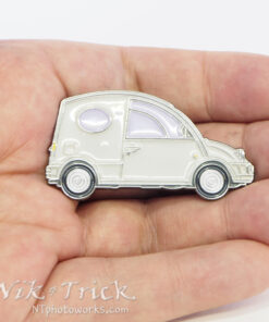 Nissan S-Cargo Snail Van Enamel Pin