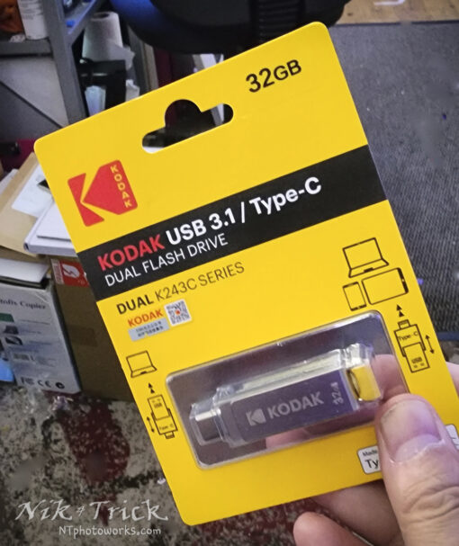 Kodak 32gb Dual USB 3.1 / Type C High Speed Pen Drive with Leather Strap - Image 2