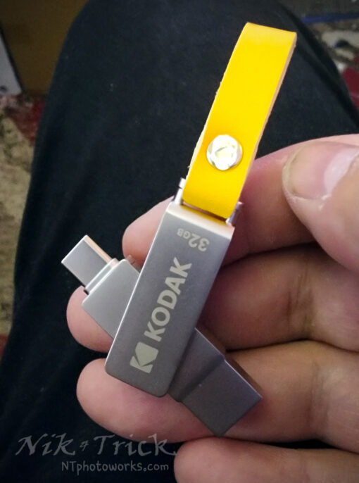 Kodak 32gb Dual USB 3.1 / Type C High Speed Pen Drive with Leather Strap - Image 3