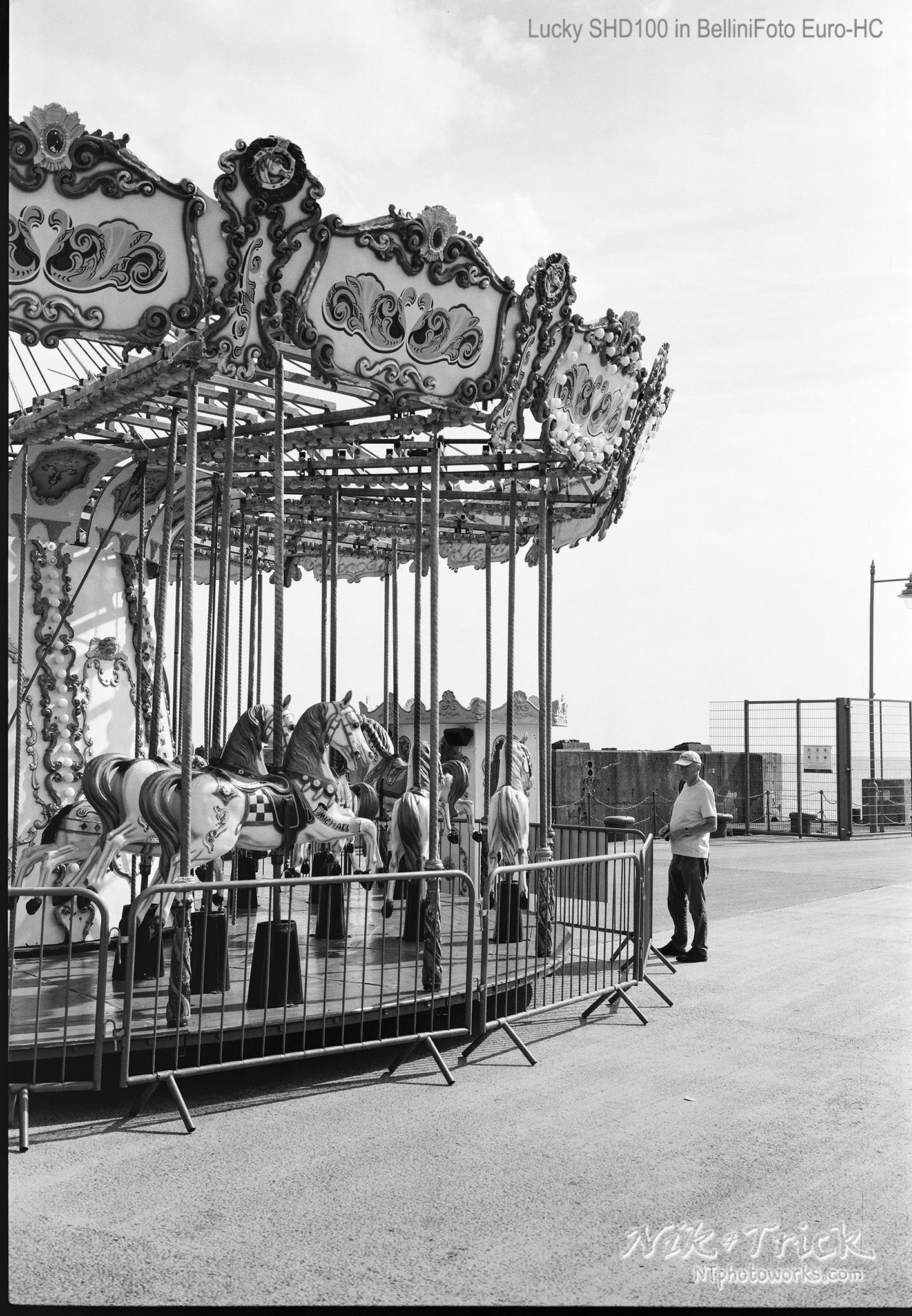 Lucky SHD100 in BelliniFoto Euro-HC