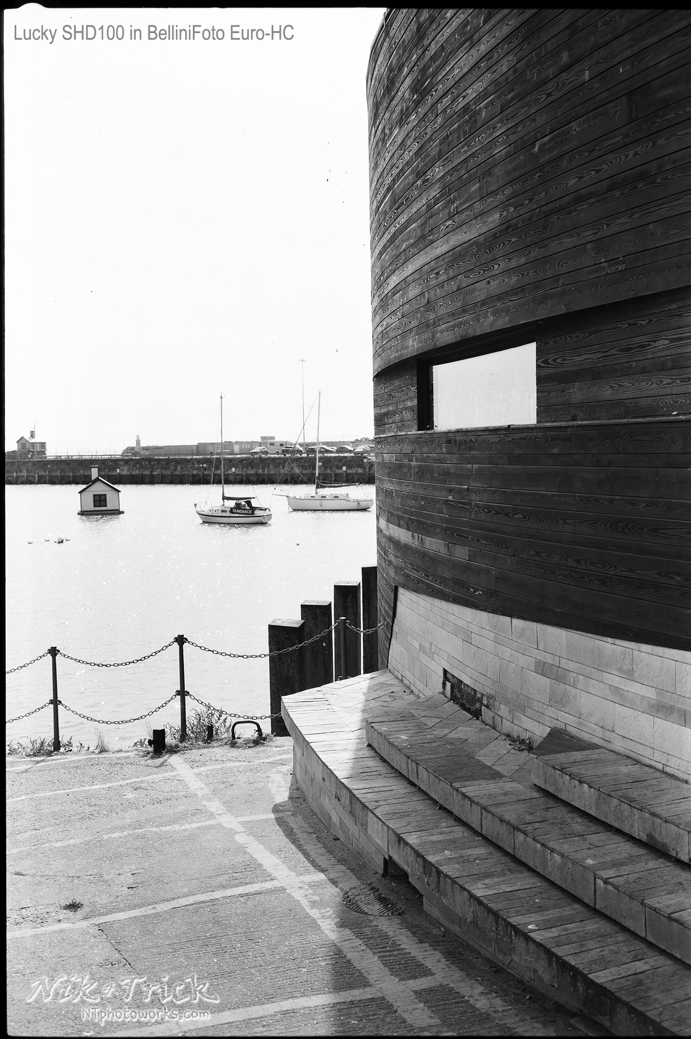 Lucky SHD100 in BelliniFoto Euro-HC