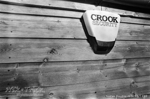 Nik & Trick's FX-2 High Resolution B&W Film Developer