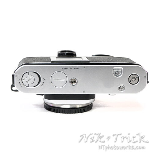 Nikon F2 Eye Lever Finder Body in Chrome