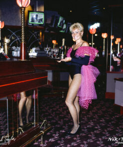 La Parisienne "Priz" & Bonkers Bar